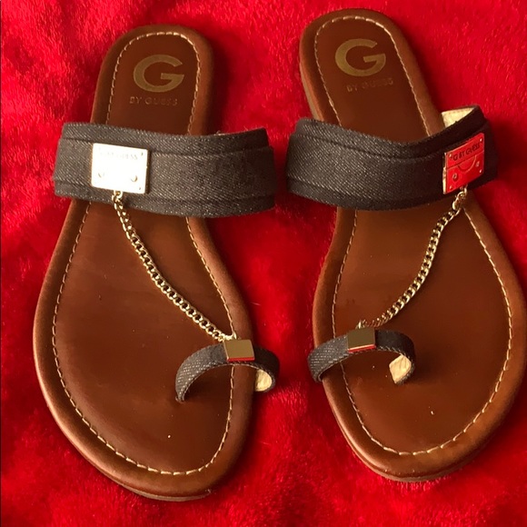 Guess Sandals - Picture 1 of 4